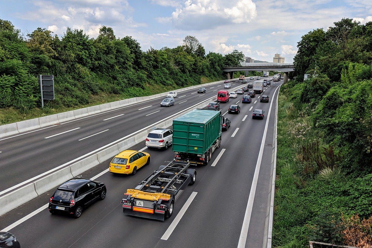 Separate Straßen für alle